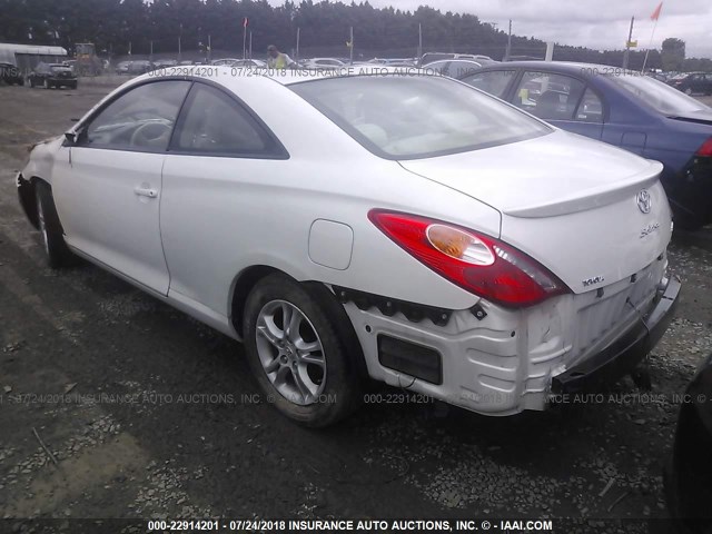 4T1CE30P85U506040 - 2005 TOYOTA CAMRY SOLARA SE/SLE თეთრი ფოტო 3