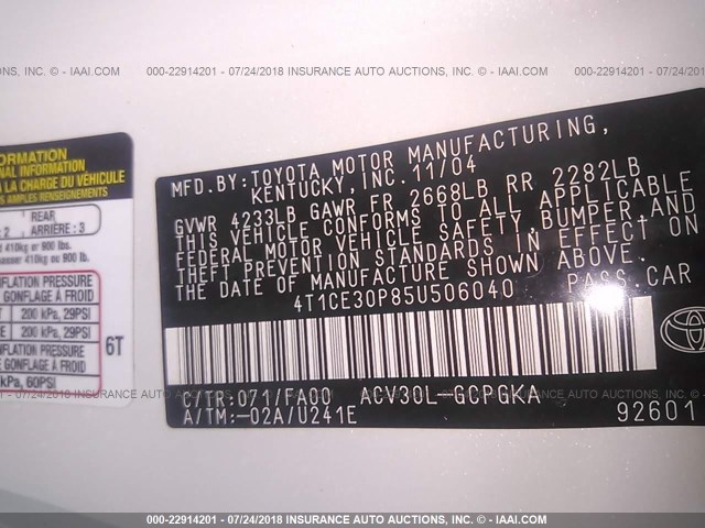 4T1CE30P85U506040 - 2005 TOYOTA CAMRY SOLARA SE/SLE თეთრი ფოტო 9