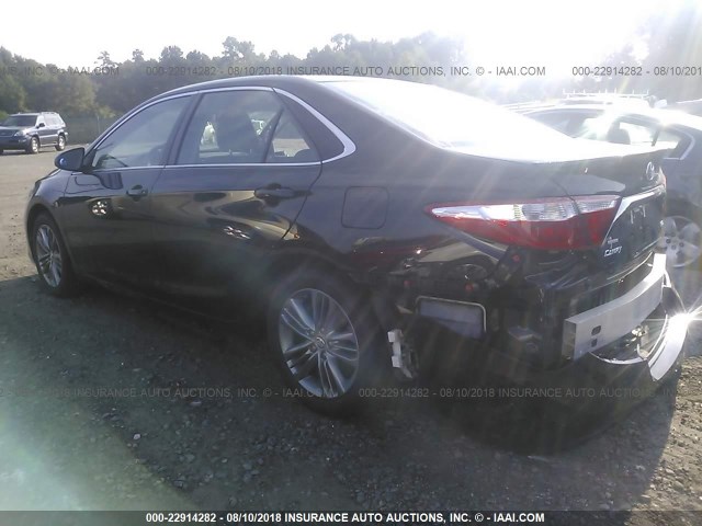 4T1BF1FK3FU953711 - 2015 TOYOTA CAMRY LE/XLE/SE/XSE 黑色 照片 3