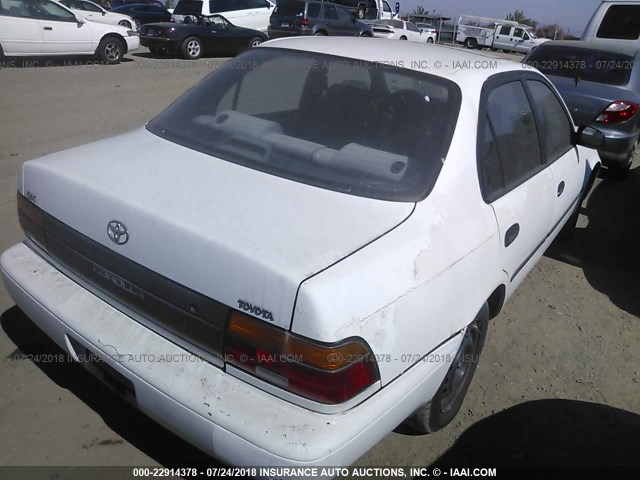 1NXAE09E7PZ098317 - 1993 TOYOTA COROLLA LE/DX WHITE photo 4