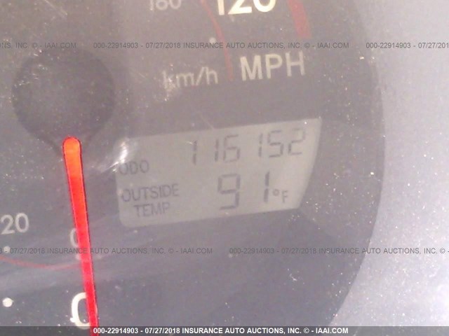 2T1KR32E36C604200 - 2006 TOYOTA COROLLA MATRIX XR GRAY photo 7