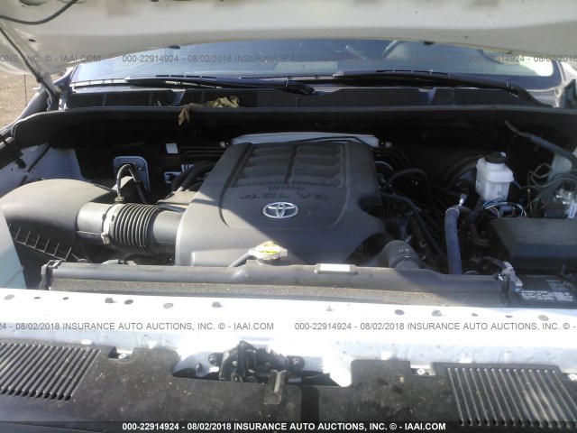 5TFRM5F18HX115327 - 2017 TOYOTA TUNDRA DOUBLE CAB SR/SR5 WHITE photo 10
