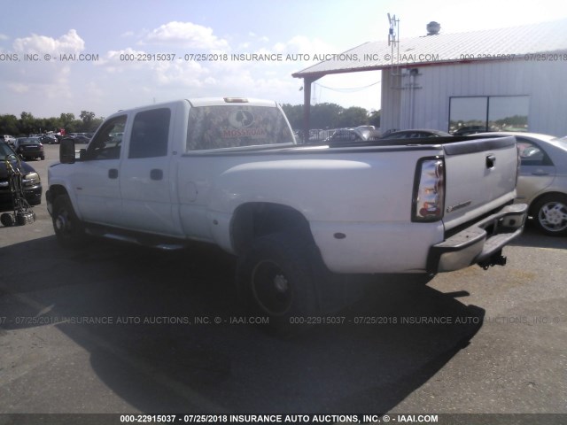 1GCJC332X5F921642 - 2005 CHEVROLET SILVERADO C3500 WHITE photo 3