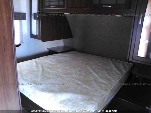 5SFNB3624GE300788 - 2016 HEARTLAND SUNDANCE XLT ULTRA LITE  Unknown photo 5