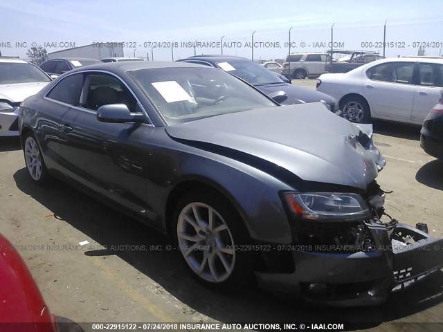 WAULFAFRXCA000560 - 2012 AUDI A5 PREMIUM PLUS GRAY photo 1