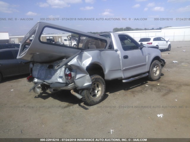 2FTRF172X4CA14070 - 2004 FORD F-150 HERITAGE CLASSIC SILVER photo 4