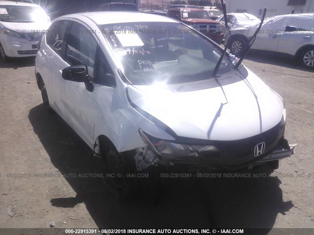 JHMGK5H5XGX006927 - 2016 HONDA FIT LX WHITE photo 1