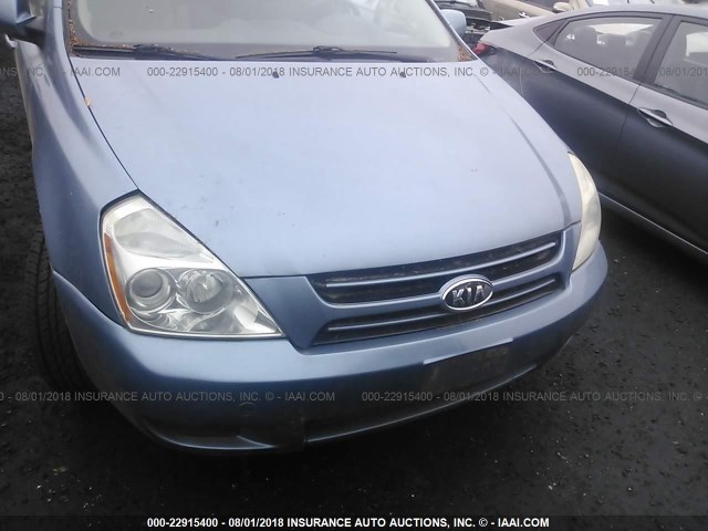 KNDMB233566034731 - 2006 KIA SEDONA EX/LX BLUE photo 6