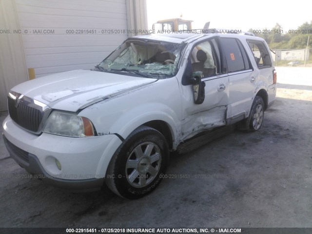 5LMFU27R63LJ05345 - 2003 LINCOLN NAVIGATOR 白色 照片 2