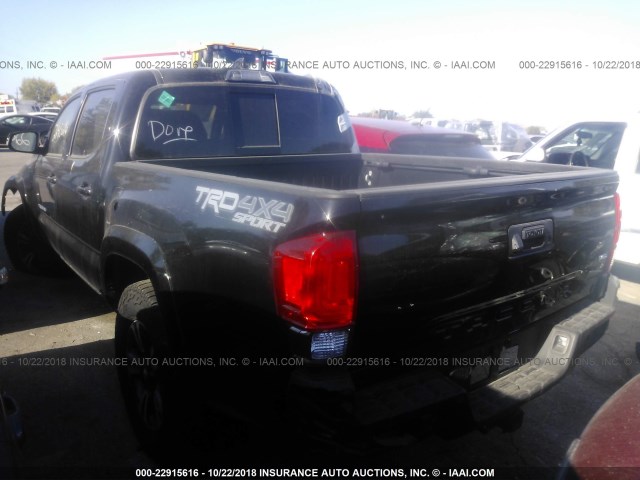 5TFCZ5AN6HX082166 - 2017 TOYOTA TACOMA DBL CAB/SR/TRDSPT/OR/PRO შავი ფოტო 3