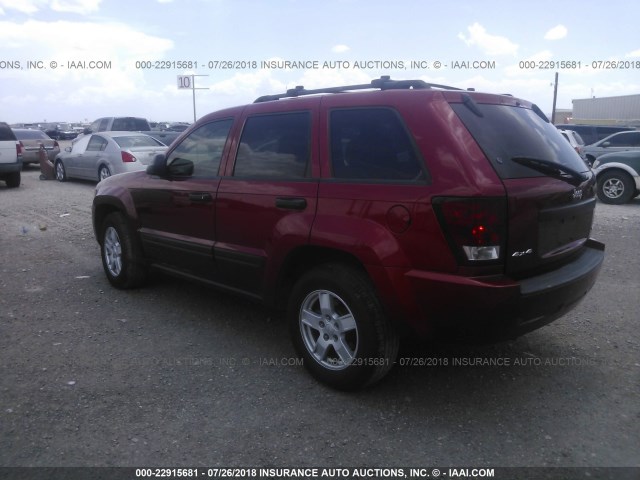 1J4GR48K05C504226 - 2005 JEEP GRAND CHEROKEE LAREDO/COLUMBIA/FREEDOM RED photo 3