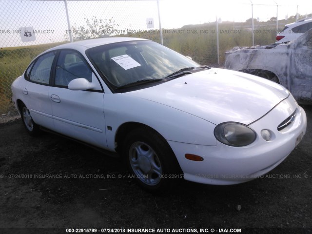 1FAFP53SXXA108216 - 1999 FORD TAURUS SE/COMFORT/SPORT WHITE photo 1