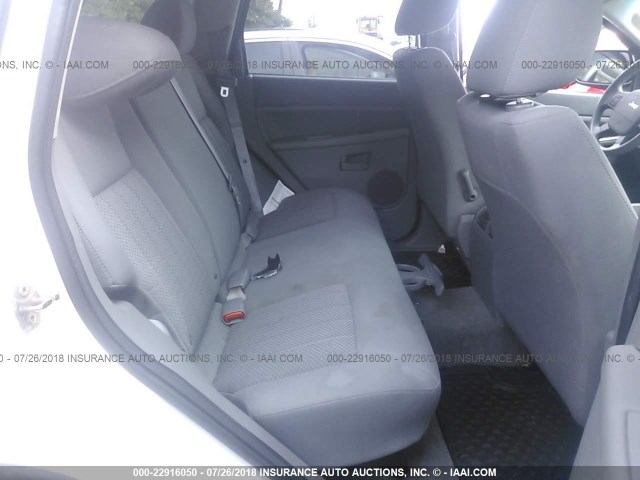 1J4GR48K55C652999 - 2005 JEEP GRAND CHEROKEE LAREDO/COLUMBIA/FREEDOM 白色 照片 8