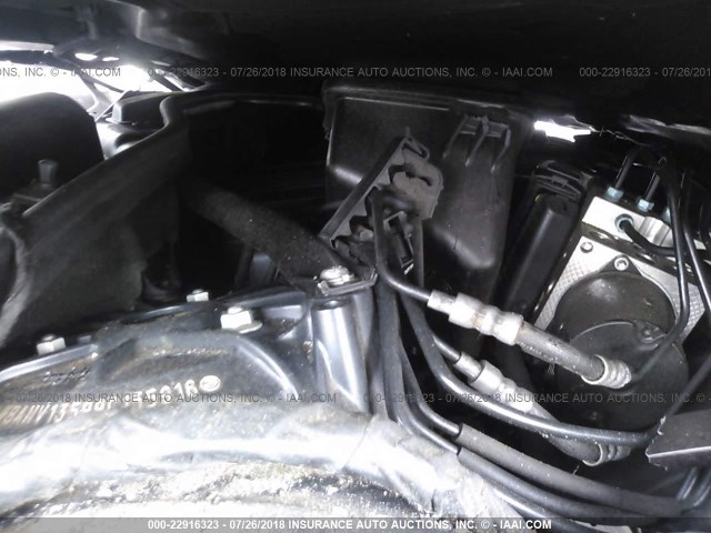 WBANV13599C155918 - 2009 BMW 528 XI BLACK photo 10