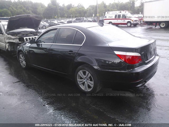 WBANV13599C155918 - 2009 BMW 528 XI BLACK photo 3