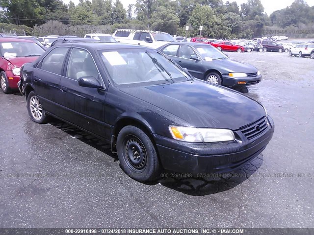 4T1BF22K7WU073980 - 1998 TOYOTA CAMRY CE/LE/XLE შავი ფოტო 1