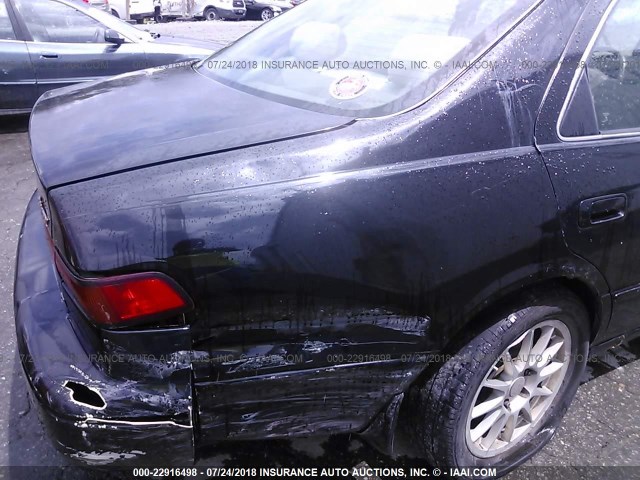 4T1BF22K7WU073980 - 1998 TOYOTA CAMRY CE/LE/XLE შავი ფოტო 6
