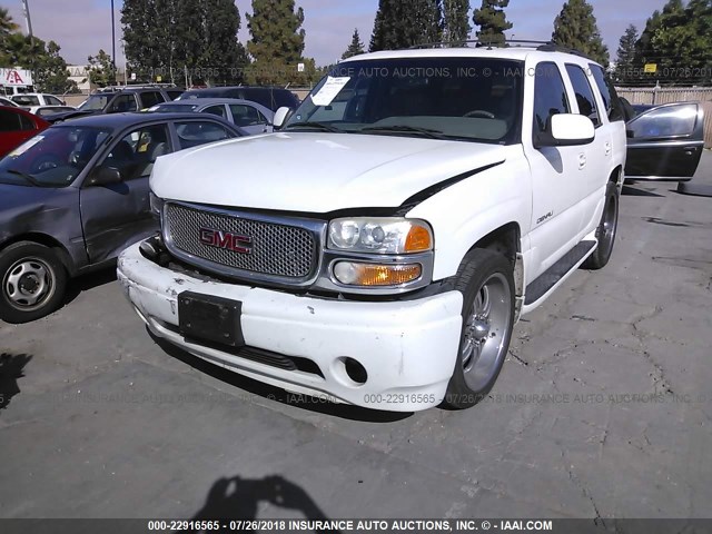 1GKEK63U32J173806 - 2002 GMC DENALI WHITE photo 2