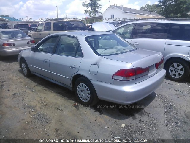 1HGCF86622A002532 - 2002 HONDA ACCORD VALUE SILVER photo 3