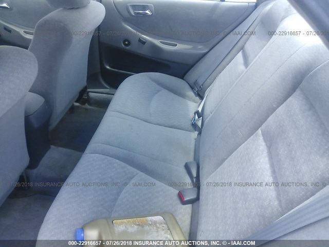 1HGCF86622A002532 - 2002 HONDA ACCORD VALUE SILVER photo 8