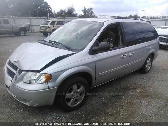 2D4GP44L06R628387 - 2006 DODGE GRAND CARAVAN SXT SILVER photo 2