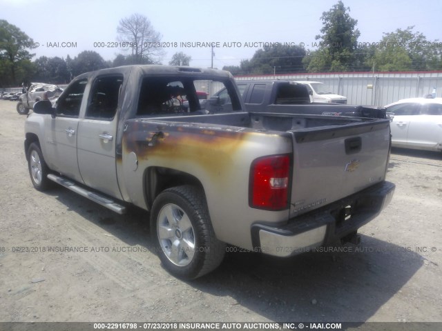 3GCEC23079G210026 - 2009 CHEVROLET SILVERADO C1500 LT GRAY photo 3