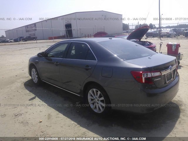 4T1BD1FK2CU058874 - 2012 TOYOTA CAMRY HYBRID/LE/XLE 灰色 照片 3