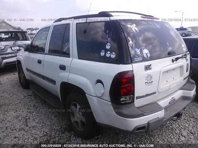 1GNDT13S022369077 - 2002 CHEVROLET TRAILBLAZER  WHITE photo 3