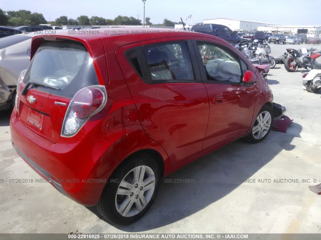 KL8CD6S99EC564129 - 2014 CHEVROLET SPARK 1LT RED photo 4