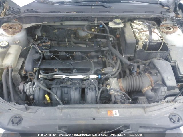 JM1BK12F941105727 - 2004 MAZDA 3 I GRAY photo 10