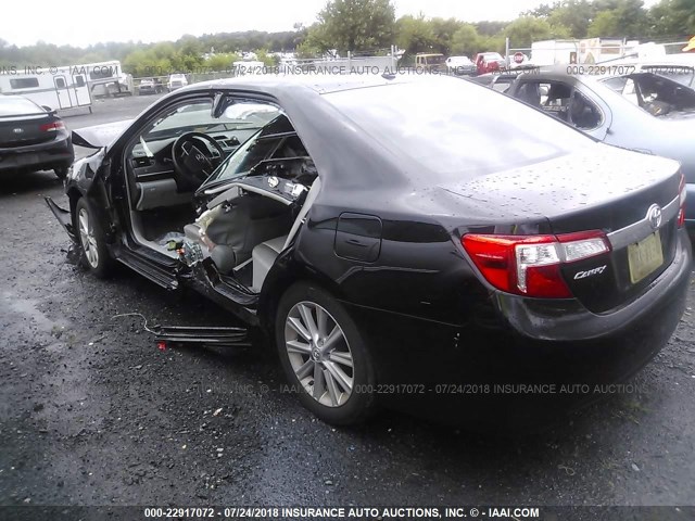 4T4BF1FK0ER380609 - 2014 TOYOTA CAMRY L/SE/LE/XLE შავი ფოტო 3