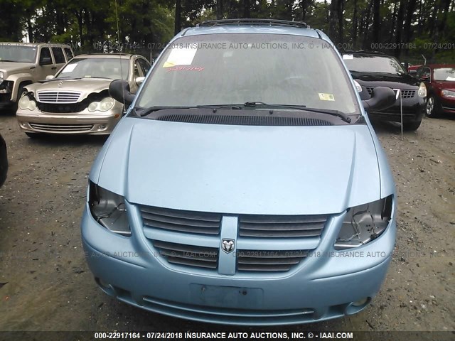 2D4GP44L45R528761 - 2005 DODGE GRAND CARAVAN SXT BLUE photo 6