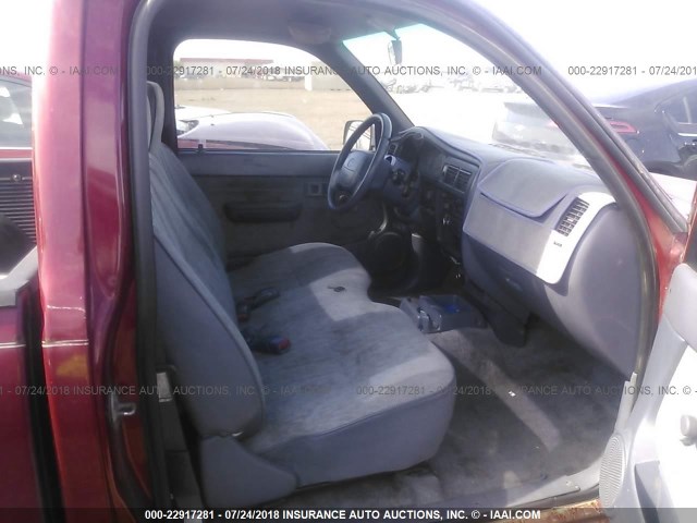 4TANL42N5WZ019639 - 1998 TOYOTA TACOMA RED photo 5