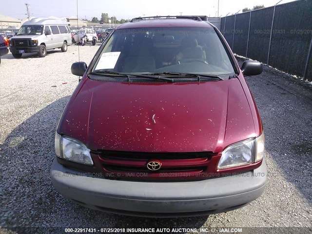4T3ZF13C4XU142147 - 1999 TOYOTA SIENNA LE/XLE RED photo 6
