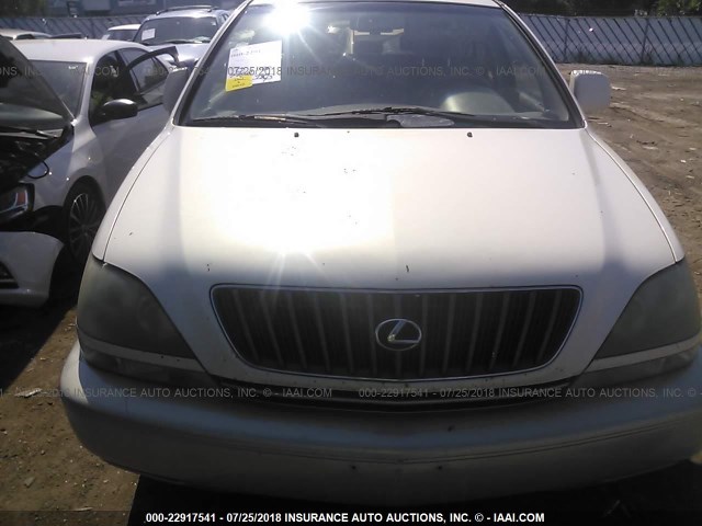 JT6HF10UXY0159878 - 2000 LEXUS RX 300 WHITE photo 6