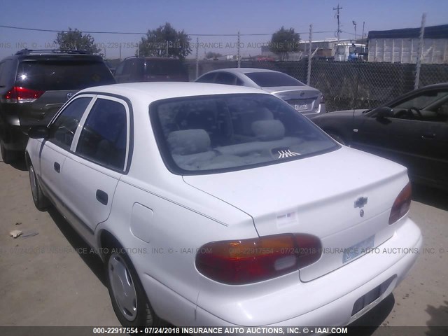 1Y1SK52802Z413744 - 2002 CHEVROLET GEO PRIZM LSI WHITE photo 6