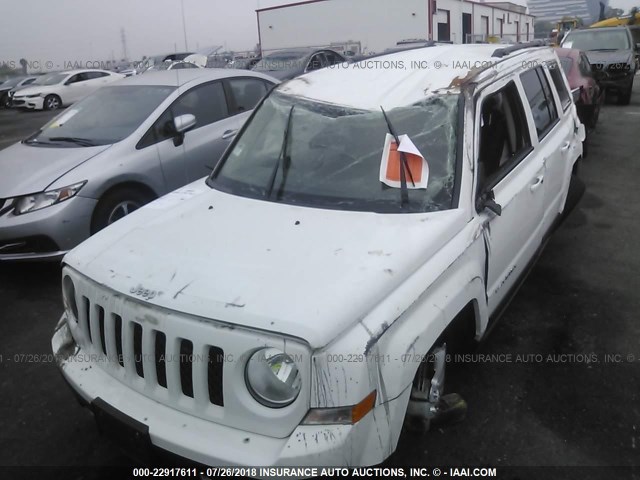 1C4NJPFA2HD117417 - 2017 JEEP PATRIOT LATITUDE WHITE photo 6