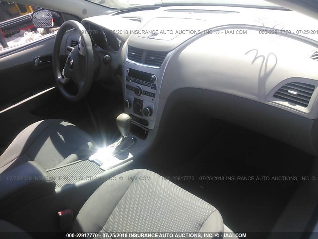 1G1ZB5E08CF281966 - 2012 CHEVROLET MALIBU LS თეთრი ფოტო 5