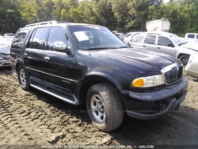 5LMPU28L8WLJ40083 - 1998 LINCOLN NAVIGATOR BLACK photo 1