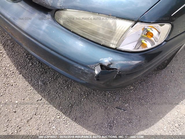 1Y1SK52861Z414542 - 2001 CHEVROLET GEO PRIZM LSI BLUE photo 6