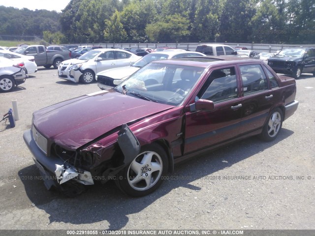 YV1LS5715S2178555 - 1995 VOLVO 850 MAROON photo 2