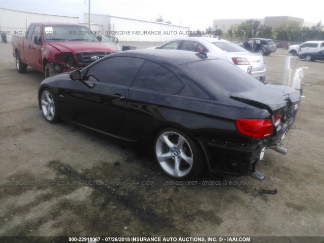 WBAKG7C58BE598930 - 2011 BMW 335 I BLACK photo 3