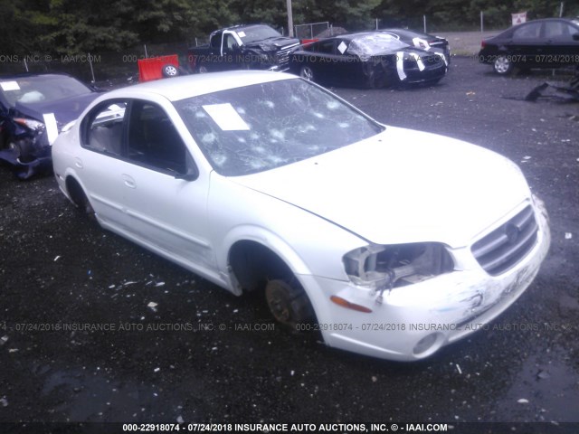 JN1DA31D52T412145 - 2002 NISSAN MAXIMA GLE/GXE/SE WHITE photo 1