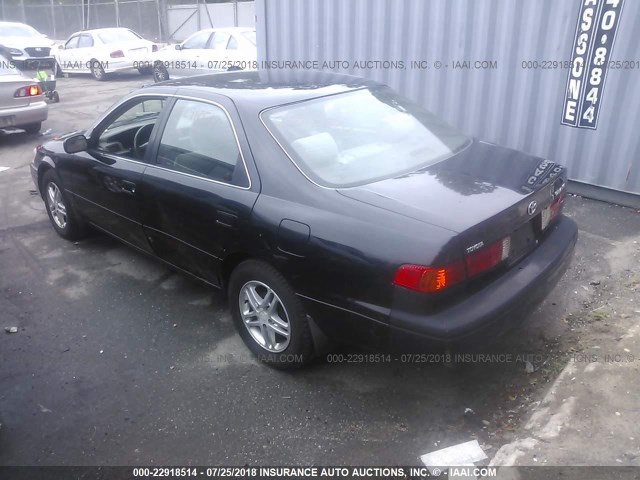4T1BG22K01U087354 - 2001 TOYOTA CAMRY CE/LE/XLE BLACK photo 3