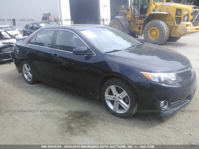 4T1BF1FK2EU331891 - 2014 TOYOTA CAMRY L/SE/LE/XLE BLACK photo 1