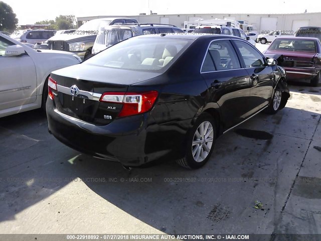 4T1BD1FK2EU114556 - 2014 TOYOTA CAMRY HYBRID/LE/XLE 黑色 照片 4