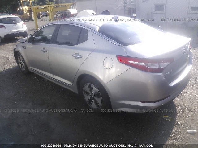 KNAGM4AD9C5030906 - 2012 KIA OPTIMA HYBRID SILVER photo 3