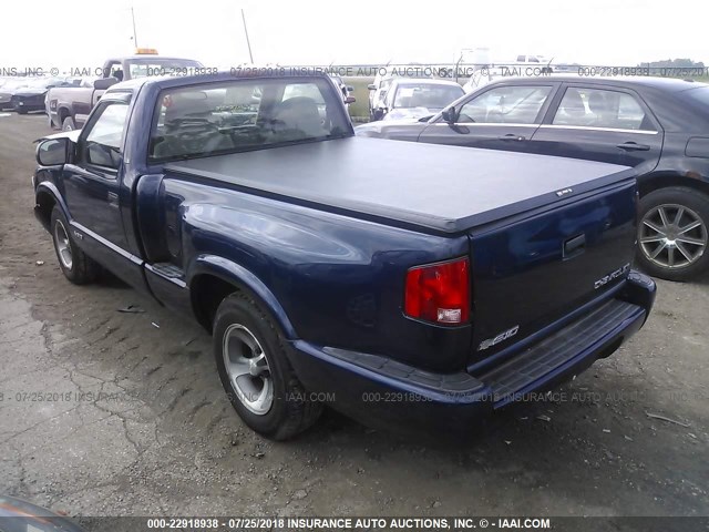 1GCCS145718140245 - 2001 CHEVROLET S TRUCK S10 BLUE photo 3