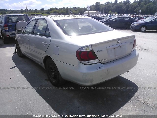 4T1BE32K25U555859 - 2005 TOYOTA CAMRY LE/XLE/SE 灰色 照片 3