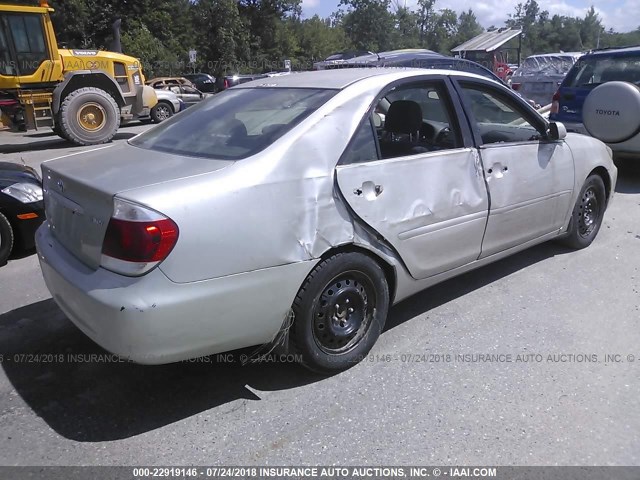 4T1BE32K25U555859 - 2005 TOYOTA CAMRY LE/XLE/SE 灰色 照片 4